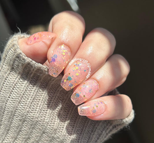 Flutterby Kisses Dip Powder