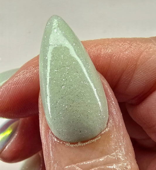 Majesty in Mint Dip Powder