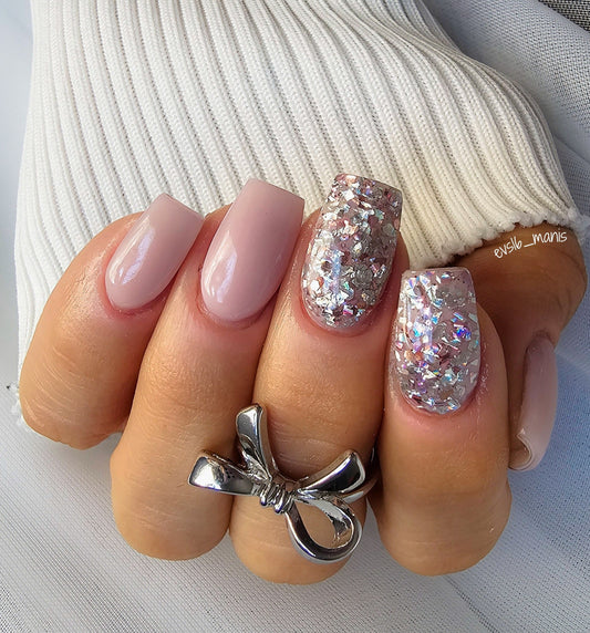 Queen Elizabeth II Dip Powder