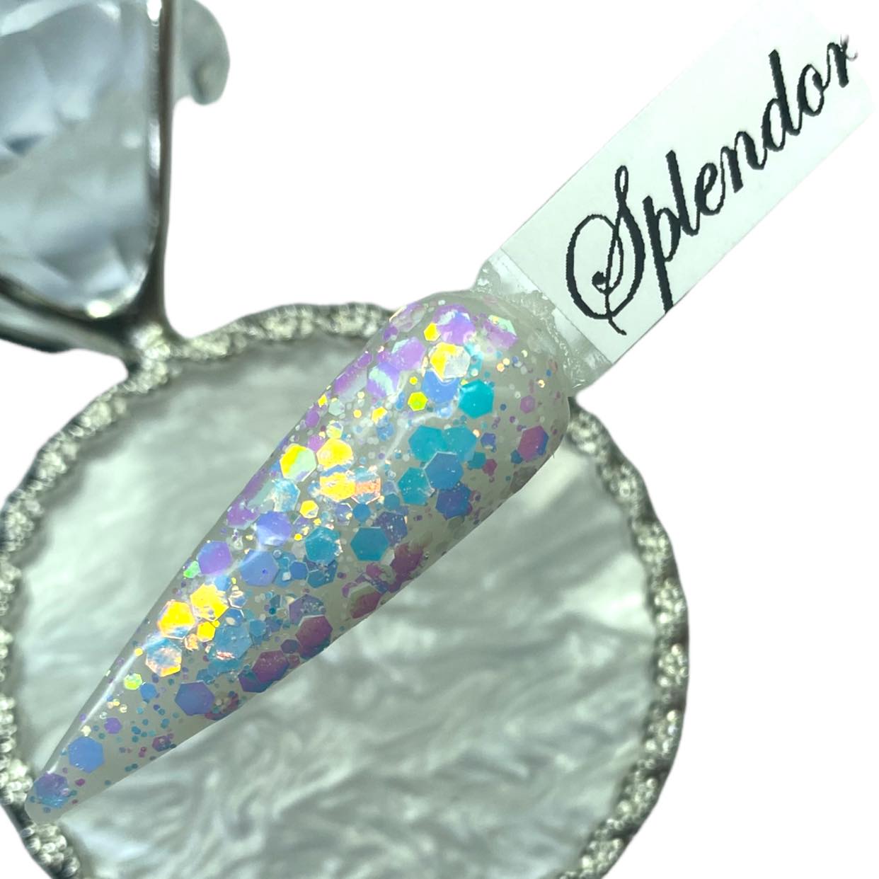 Iridescent dip powder