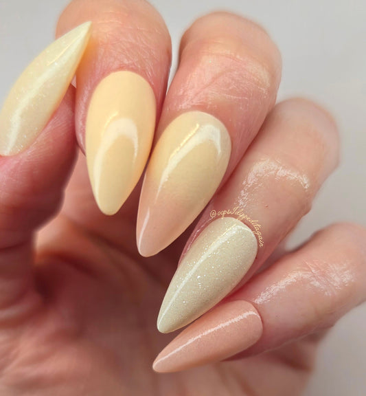Peach Prism Dip Powder