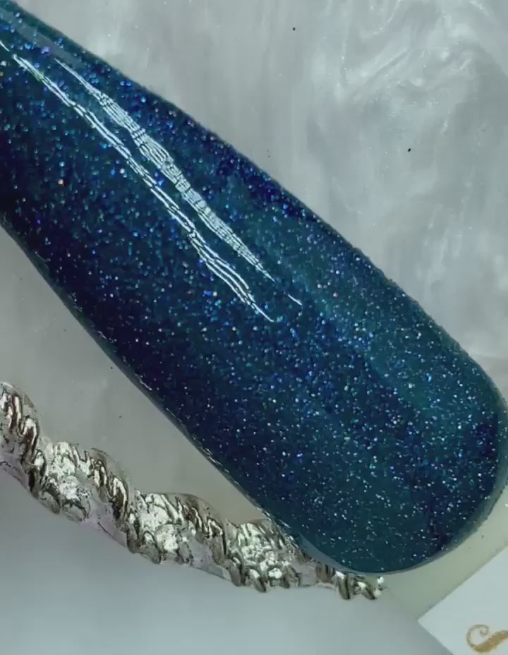 Teal shimmer dip powder