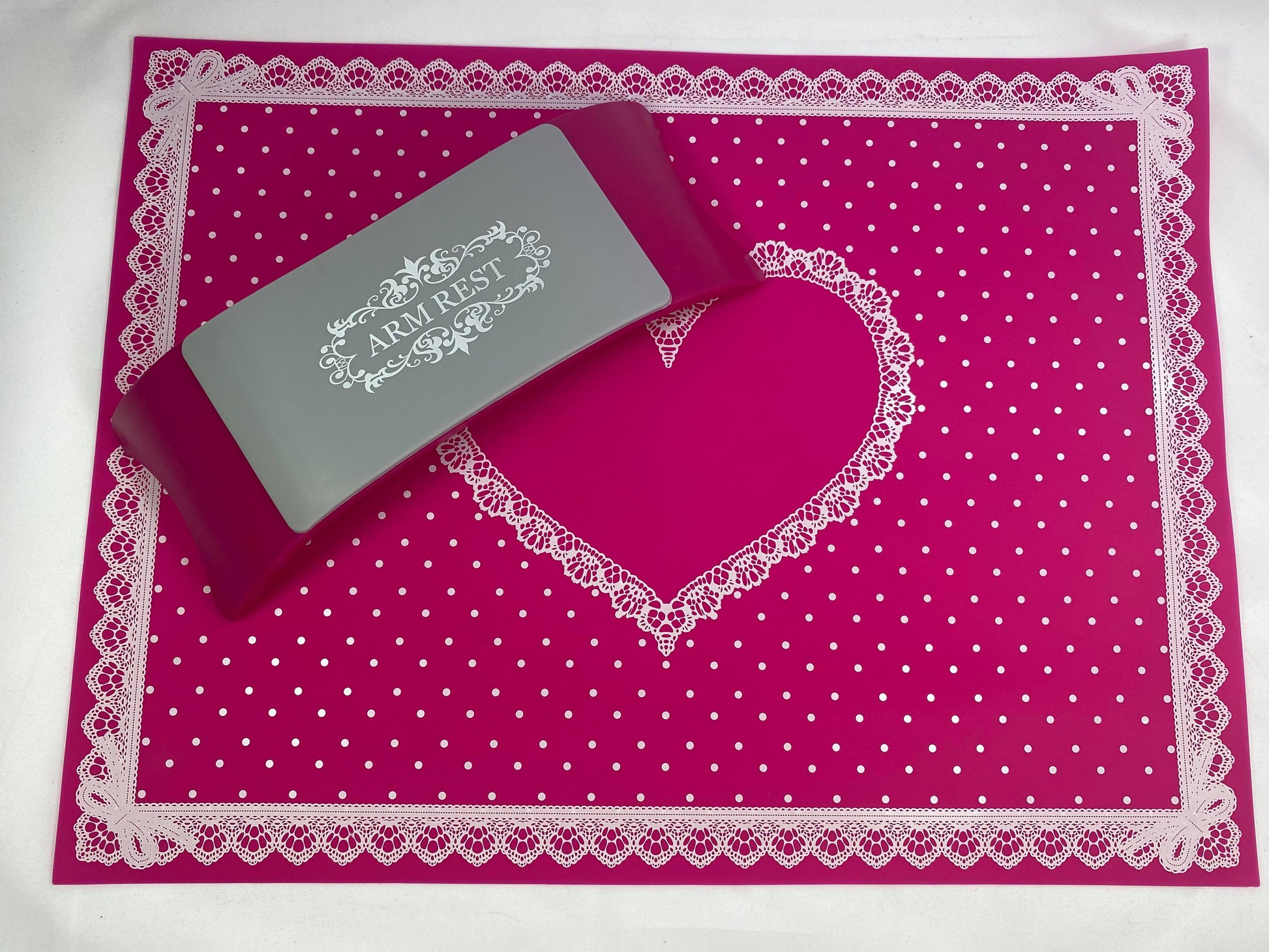 Hot pink arm rest and arm mat