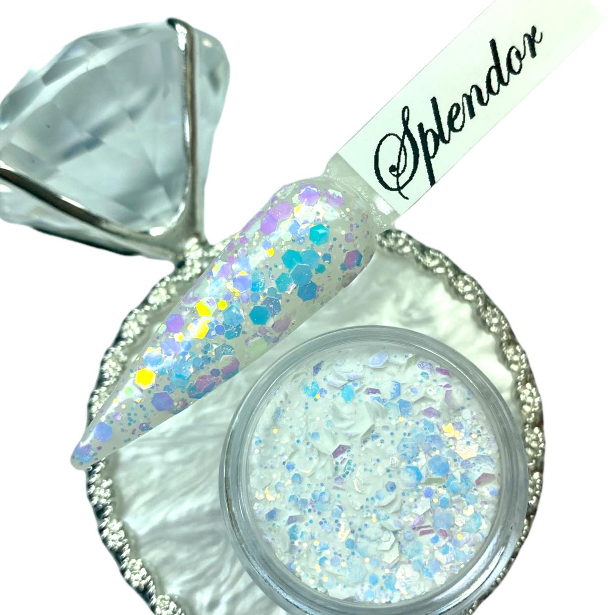 Iridescent dip powder