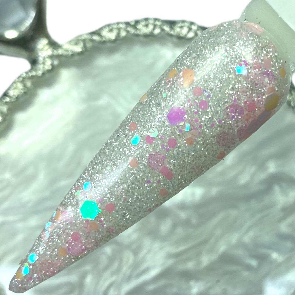 Pink glitter dip powder