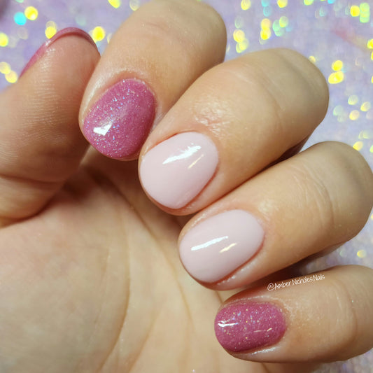 Mauve Shimmer Dip Powder